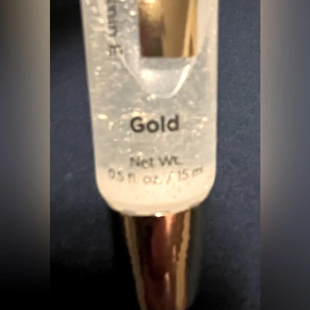 New 2 Pk New York Gold & Rose Gold Will Leave Yr Lips 👄 Fabulous Plump Lips